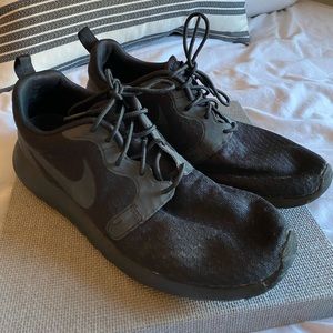 Nike Roshe One Hyperfuse Triple Black 2015 (9.5)